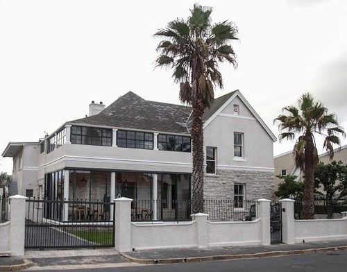 Muizenberg Guestique Hotel Exterior foto